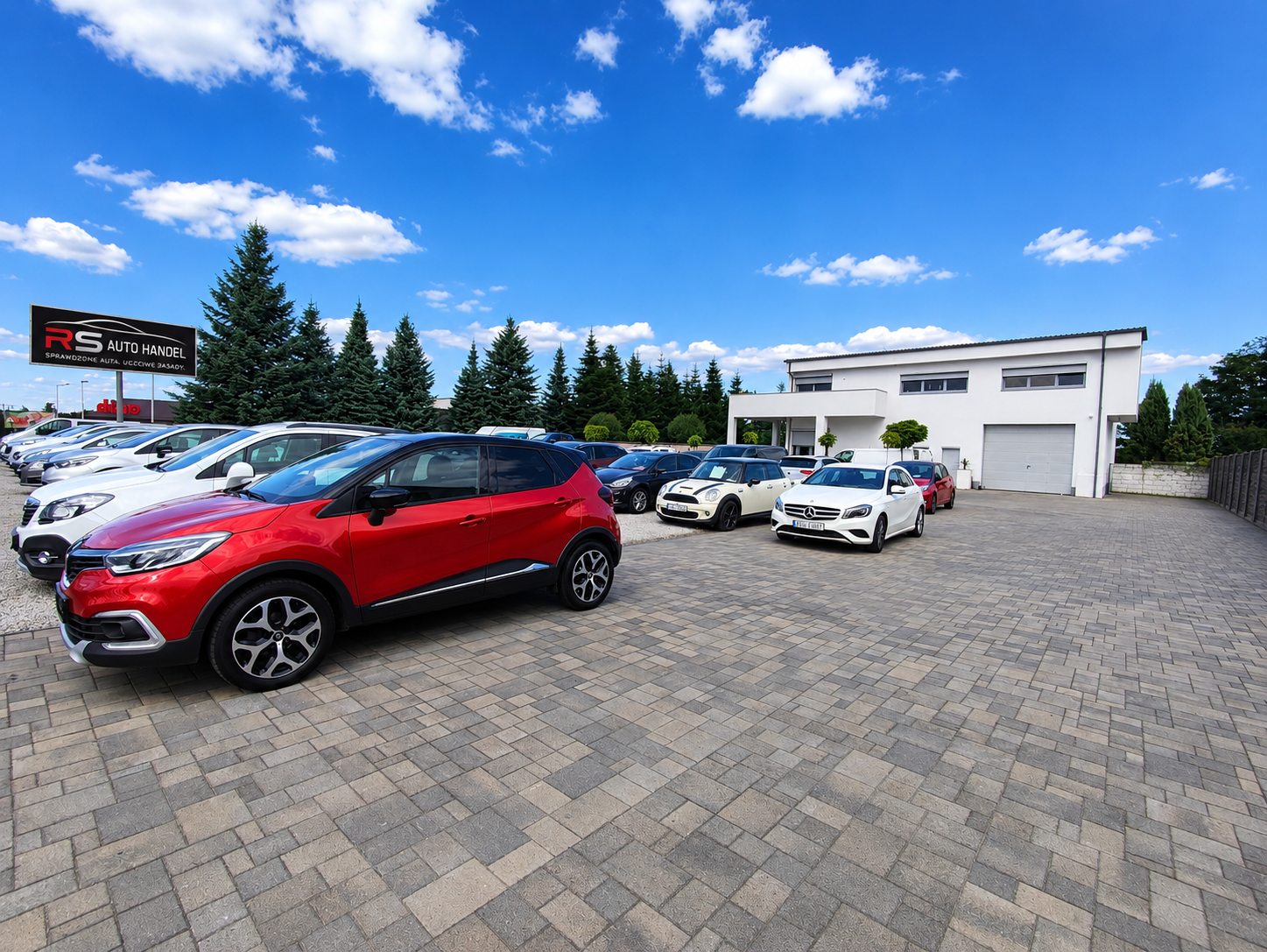RS Auto Handel — siedziba firmy i billboard